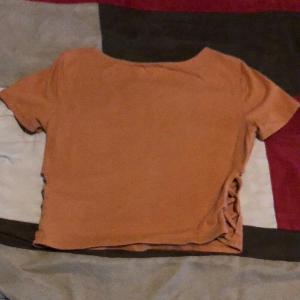 CUTE Charlotte Russe Top! - Picture 2 of 3